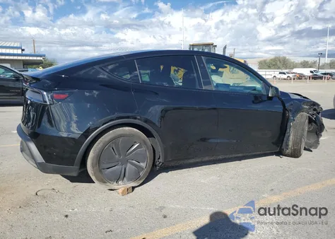 2026 Tesla Model Y from USA, damaged, VIN 7SAYGDED0TA472058